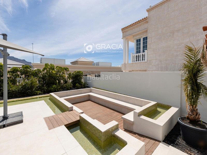Foto 7b81940c-7996-4ee7-93f5-bf31d60455ae. Haus mit parking pool in La Caleta Adeje