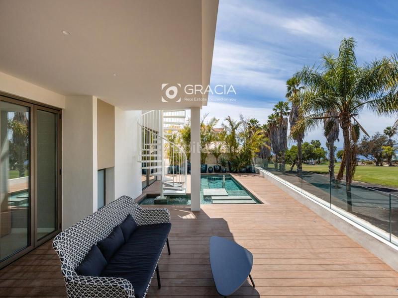 Foto cf0224c4-bd65-42ad-9bb1-3d03c2e27a6e. Haus mit parking pool in La Caleta Adeje