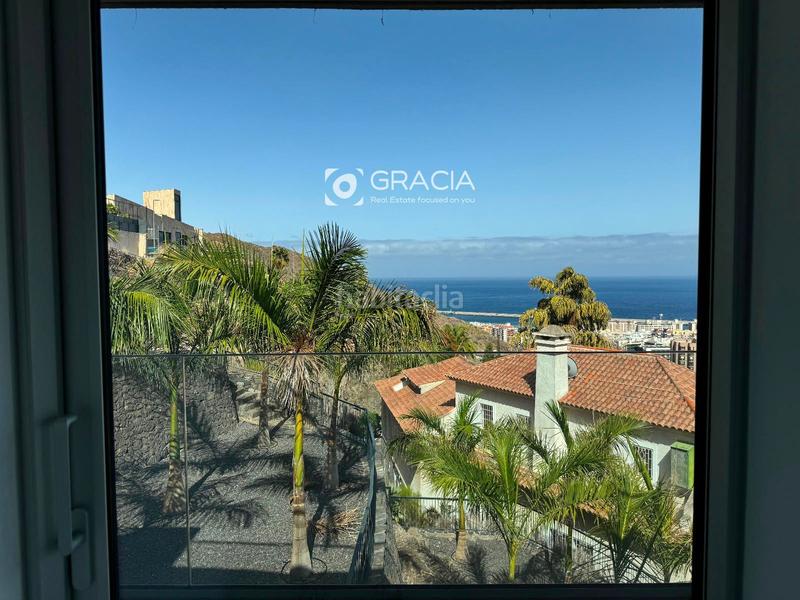 Foto c981dc98-7851-4bdf-b2a3-d67192ff4fee. Casa con piscina in Ifara - Las Mimosas Santa Cruz de Tenerife