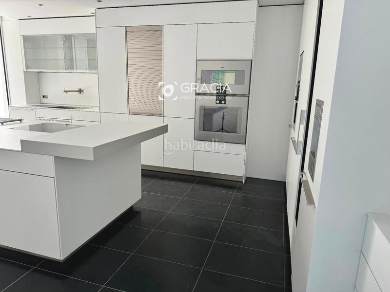 Foto d5e8bf72-7a1e-42ca-9389-cf76e91cfbb1. Casa con piscina in Ifara - Las Mimosas Santa Cruz de Tenerife