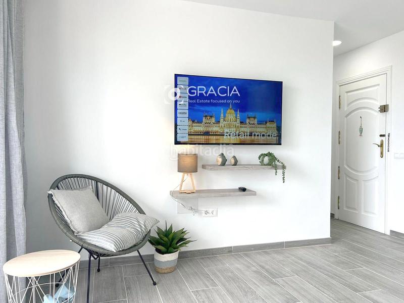 Foto 54709740-4cc6-4da0-9f58-d6cb235f2b74. Piso apartamento 1 dormitorio, gran terraza y vistas al mar y a la gomera en Adeje