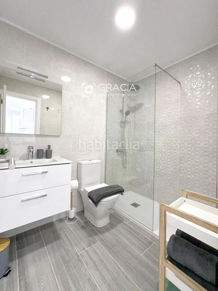 Foto eda0f5ee-b52b-45d0-9f4f-58dcfeed8a83. Piso apartamento 1 dormitorio, gran terraza y vistas al mar y a la gomera en Adeje