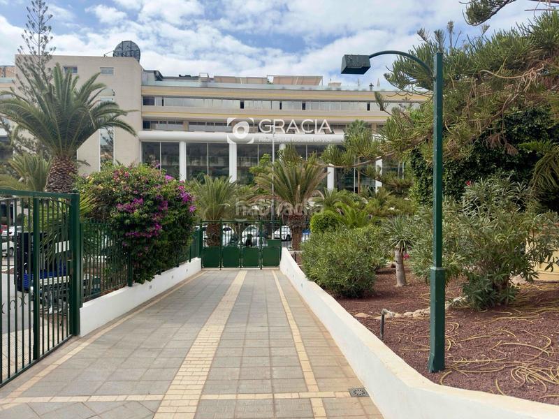 Foto 712b4dbb-4142-4fb6-a03b-ada1ccb650d2. Etagenwohnung mit parking pool in Los Cristianos Arona