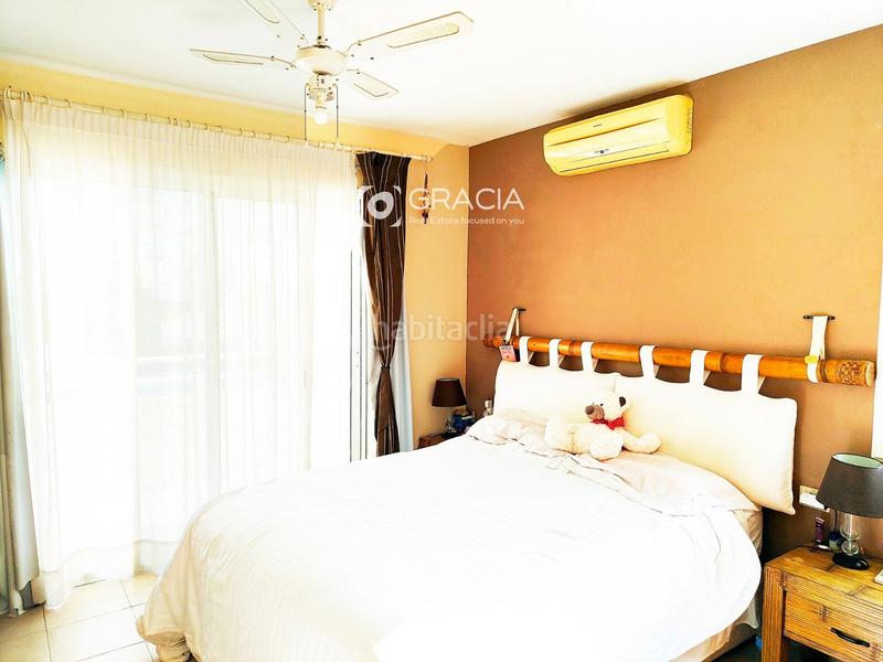 Foto db7b77f8-cc05-4109-8572-5a2f2d649236. Reihenhaus mit parking in Playa Fañabé Alto Adeje