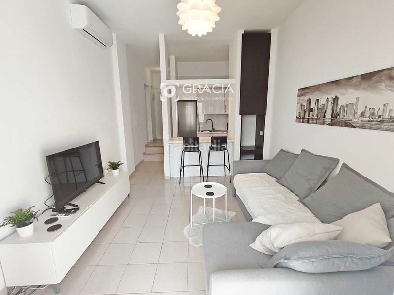 Foto 171d3798-2e4c-4d0e-86cd-7faf1991e658. Etagenwohnung mit pool in Playa de Fañabé Adeje