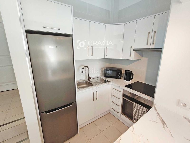 Foto 9a96756e-27fa-4d96-8c58-9c8f3d558921. Etagenwohnung mit pool in Playa de Fañabé Adeje