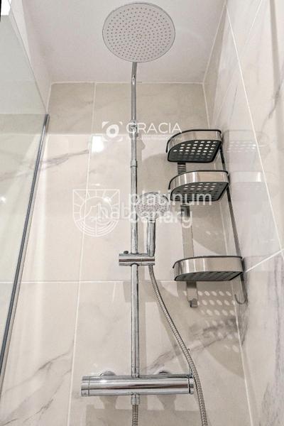 Foto 9092d784-0bf5-49ae-b451-1f9760a900eb. Pis amb piscina a Playa de las Américas Adeje