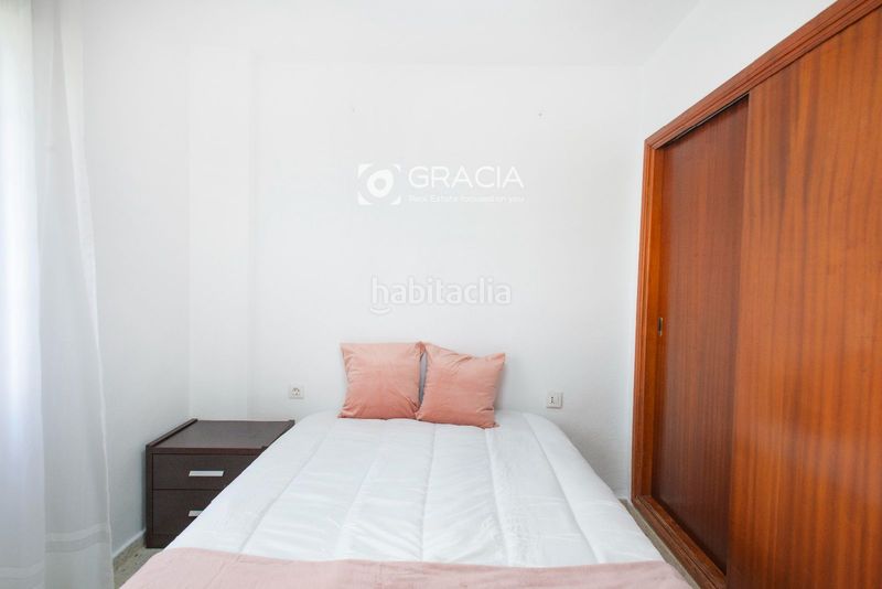 Foto abca9661-4f26-408d-bb3d-f9e60c25f1e0. Pis amb aparcament piscina a Los Cristianos Arona