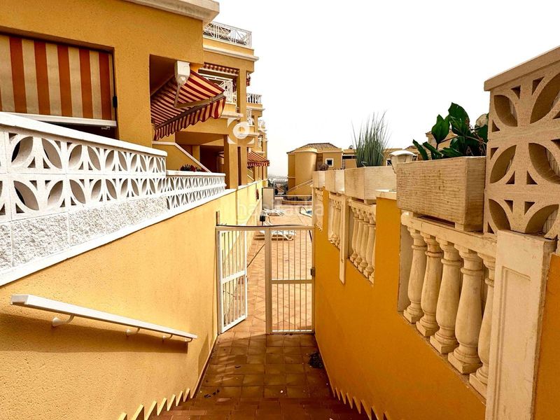 Foto 1da93fec-dc91-427c-90c4-1932f2a9fe0f. Pis amb aparcament piscina a Playa de Fañabé Adeje