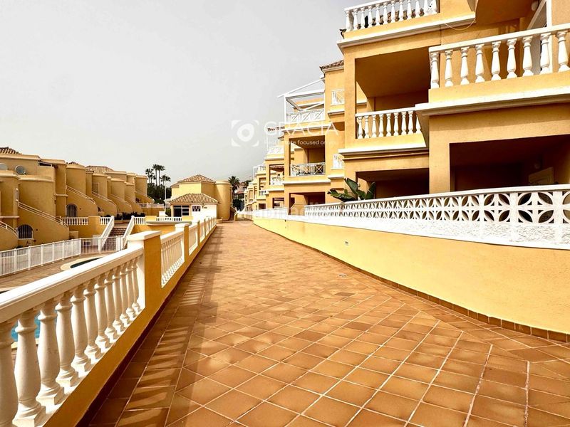 Foto 33207f14-87e3-40c0-8ab8-be8cf87c8738. Pis amb aparcament piscina a Playa de Fañabé Adeje