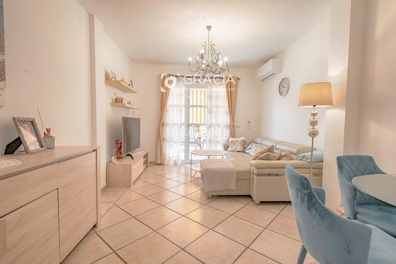 Foto 69ae8087-9683-4261-b283-b3f1a0960f36. Pis amb aparcament piscina a Playa de Fañabé Adeje