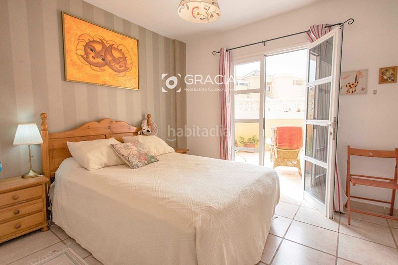 Foto b095f57d-a6c5-410c-89d2-762dfeb6f1dd. Pis amb aparcament piscina a Playa de Fañabé Adeje