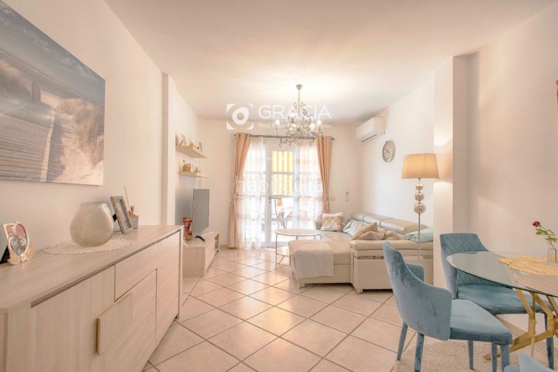 Foto d0039103-f9f8-4e0e-826d-21d163f196cb. Pis amb aparcament piscina a Playa de Fañabé Adeje