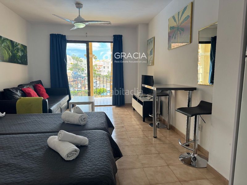 Foto 111eef00-29a1-428f-b5c5-a3f0645225a0. Estudi amb aparcament piscina a Los Cristianos Arona