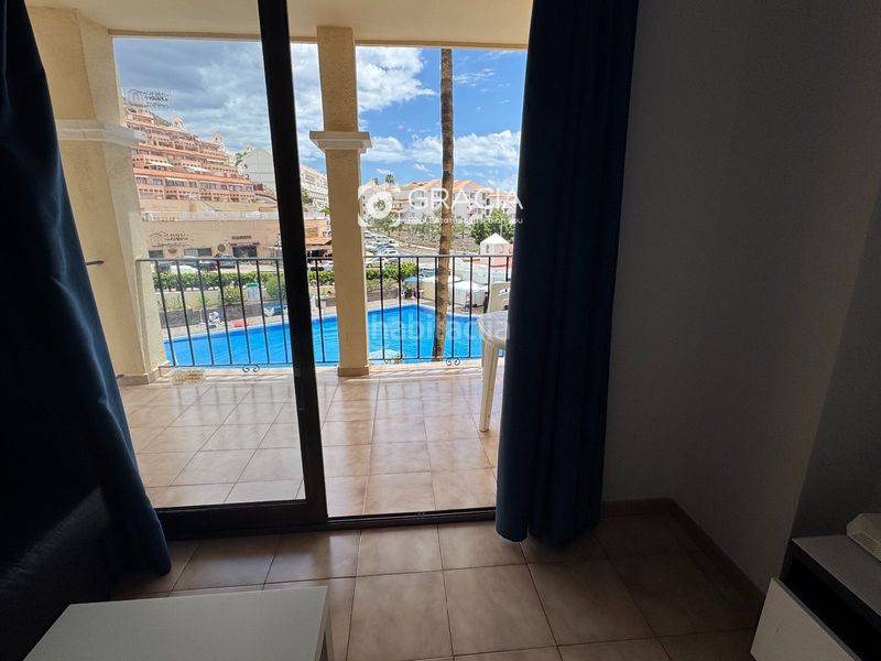 Foto 32384598-5147-41e2-8bd5-d1f9a97c876c. Estudi amb aparcament piscina a Los Cristianos Arona