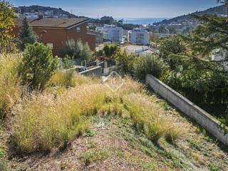 Finca rústica en Tiana. Parcela de 780m en venta en una ubicación excelente en tiana, ma