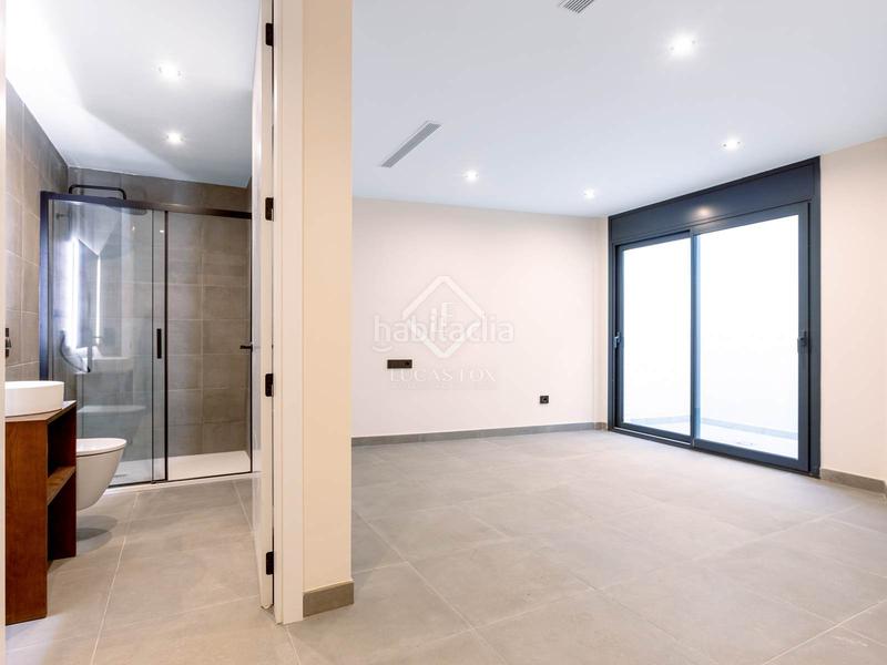 Foto 0b817a5a-f6b5-42e5-bd51-9c59110d4431. Chalet casa de lujo de obra nueva con 4 dormitorios en venta , barcelona en Vilassar de Dalt
