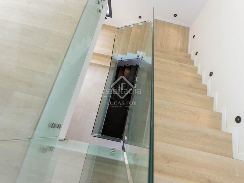 Foto 83f4148a-f6f8-4577-8074-c8d45f5e0bd0. Chalet casa de lujo de obra nueva con 4 dormitorios en venta , barcelona en Vilassar de Dalt