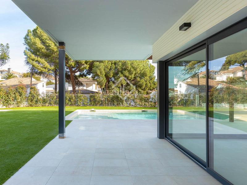 Foto a308762c-9053-4e35-837a-ed272b6d1e2f. Chalet casa de lujo de obra nueva con 4 dormitorios en venta , barcelona en Vilassar de Dalt