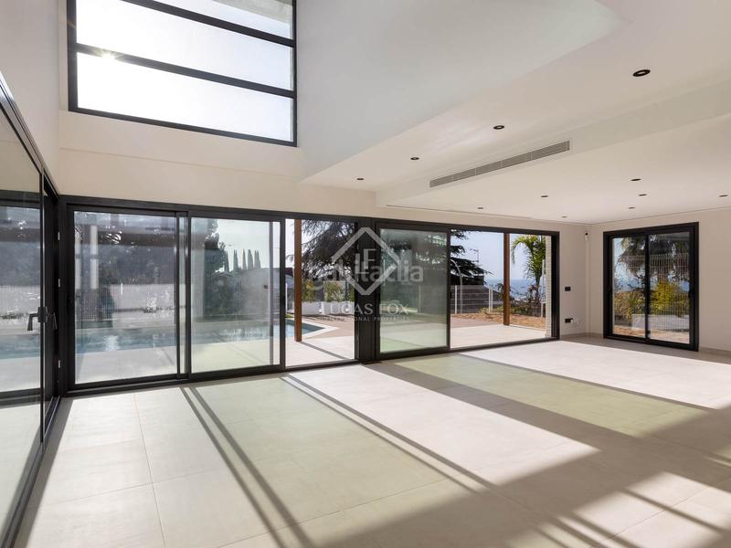 Foto aae6b723-57a4-4833-9629-ebea7db64af7. Chalet casa de lujo de obra nueva con 4 dormitorios en venta , barcelona en Vilassar de Dalt