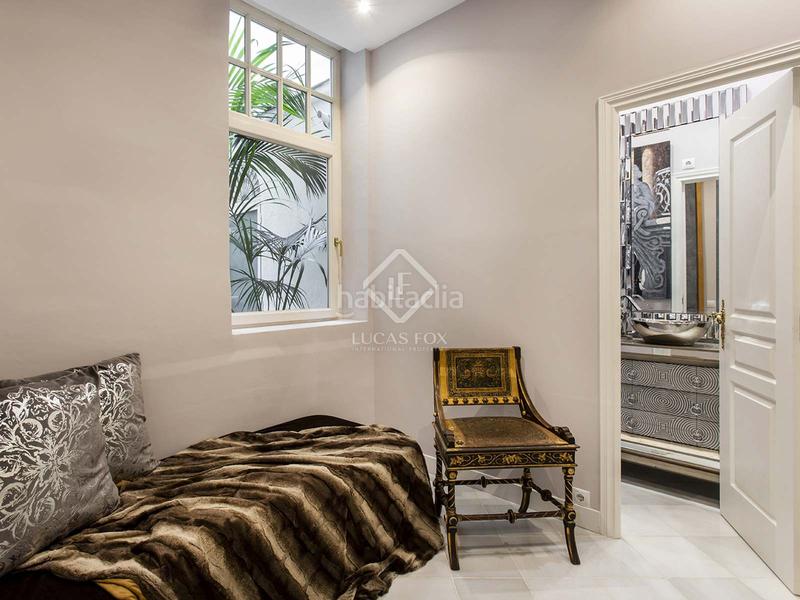 Foto a05589e8-7d3d-4f35-abd2-3a393eac57a3. Piso espectacular piso de 3 dormitorios en planta principal en venta en el eixample derecho en Barcelona