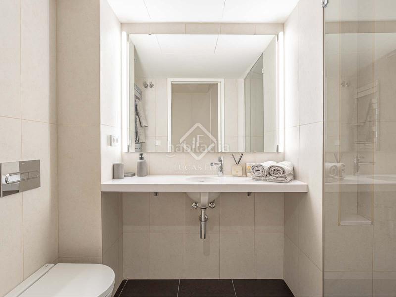 Foto 4bc945e1-1a72-450a-a878-4defd26f314c. Piso bonito piso dúplex con jardínpatio en venta en eixample derecho, en Barcelona