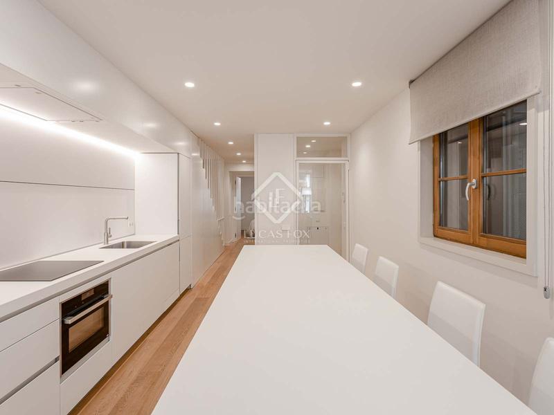 Foto b29a785e-4029-4990-b134-20718e113dbe. Piso bonito piso dúplex con jardínpatio en venta en eixample derecho, en Barcelona