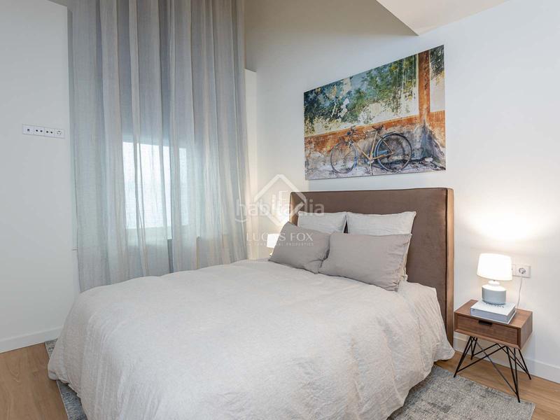 Foto e284aab3-127a-49d3-8261-2e7a64e99dd4. Piso bonito piso dúplex con jardínpatio en venta en eixample derecho, en Barcelona