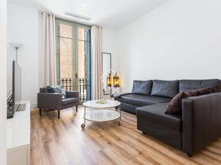 Pis a Dreta de l´Eixample. Atractivo apartamento de 2 dormitorios, en venta cerca de arc de