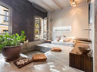 Penthouse in St. Pere - Sta. Caterina - El Born. En venta loft piso altillo en barcelona