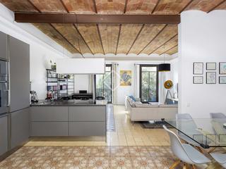 Piso en Dreta de l´Eixample. Excelente apartamento de 3 dormitorios, en venta en el eixample