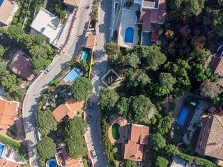 Finca rústica a Serra Brava. Parcela en excelentes condiciones en venta en lloret de mar