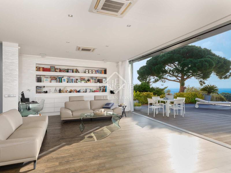 Foto 87f83a1e-99a1-4ff6-bb71-42668ec42afe. Chalet con riscaldamento parcheggio piscina in Santa Maria de Llorell Tossa de Mar