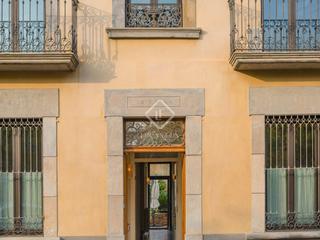 Xalet a Piverd-Vila-Seca-Bruguerol. Casa modernista renovada en venta en el corazón de palafrugell