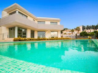 Xalet a Montgoda. Propiedad fantástica en venta en la costa brava, situada en la u