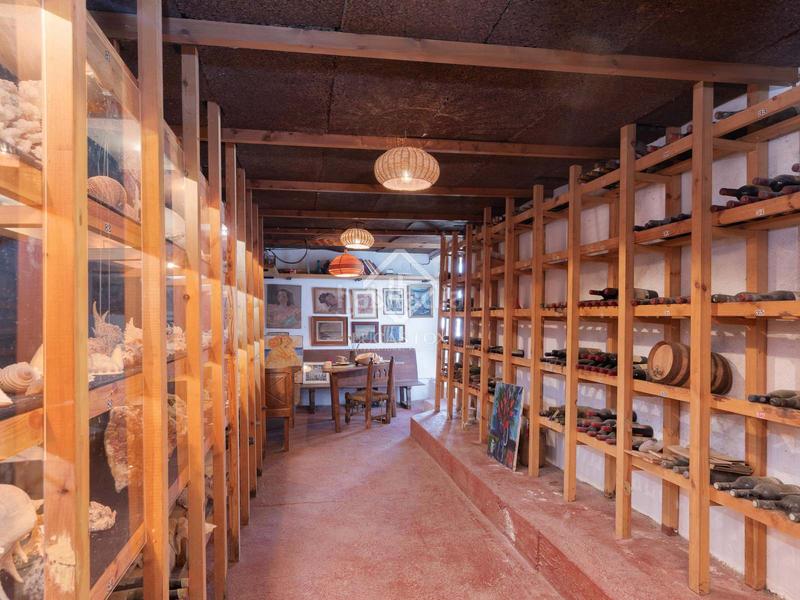 Foto 49a6f6a7-23fe-4228-a787-6571cf66a9ee. Xalet amb calefacció aparcament piscina a Port de la Selva (El)