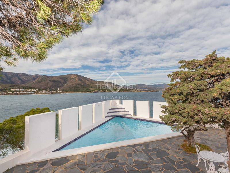 Foto 5c222395-bf1a-4f99-bff4-f4a0348fae58. Xalet amb calefacció aparcament piscina a Port de la Selva (El)