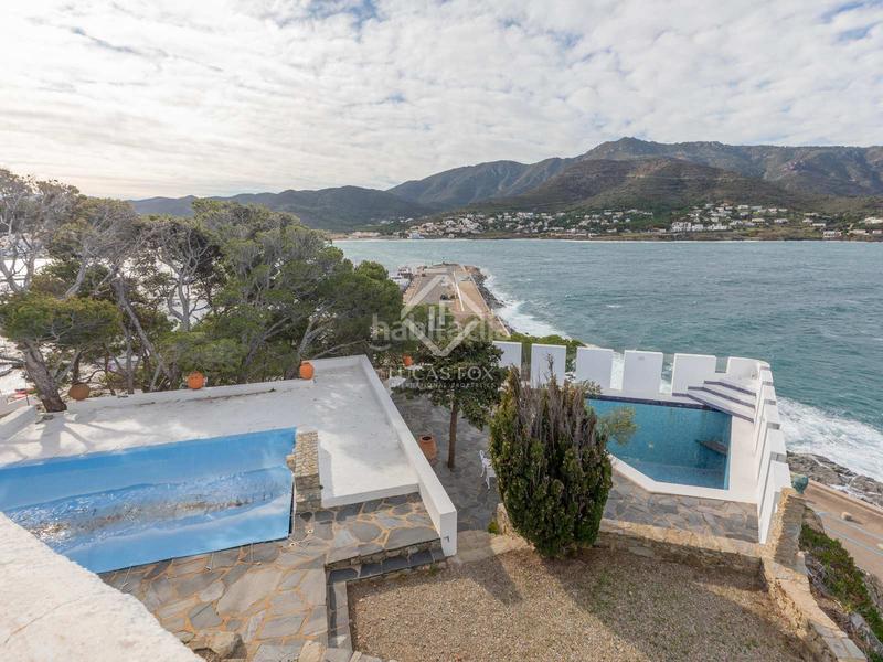 Foto 6d627348-4aea-4f22-90ac-d8f50d90fdb2. Xalet amb calefacció aparcament piscina a Port de la Selva (El)