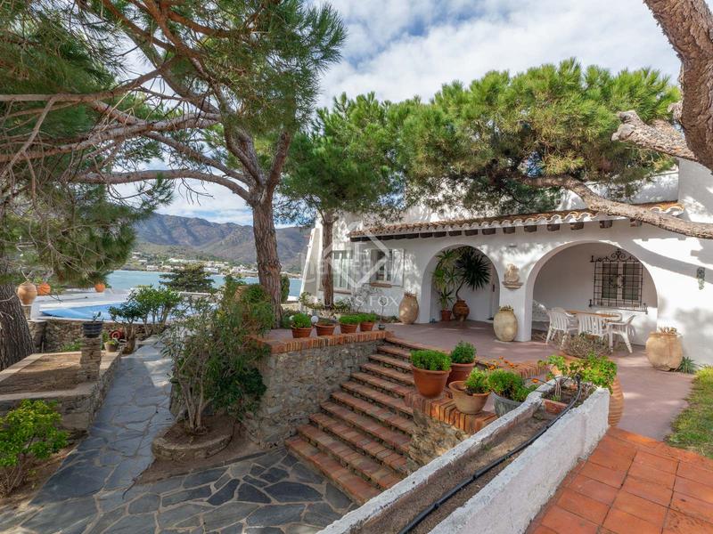 Foto 763aaff8-404c-425c-90c3-bb6407484fdf. Xalet amb calefacció aparcament piscina a Port de la Selva (El)