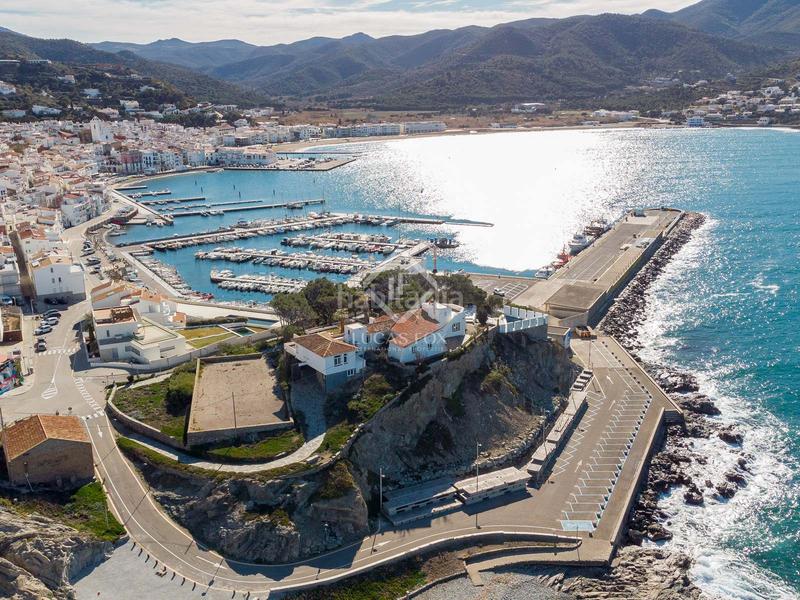 Foto 7e47d6fb-ad4a-4841-808f-8e16f601a5cf. Xalet amb calefacció aparcament piscina a Port de la Selva (El)