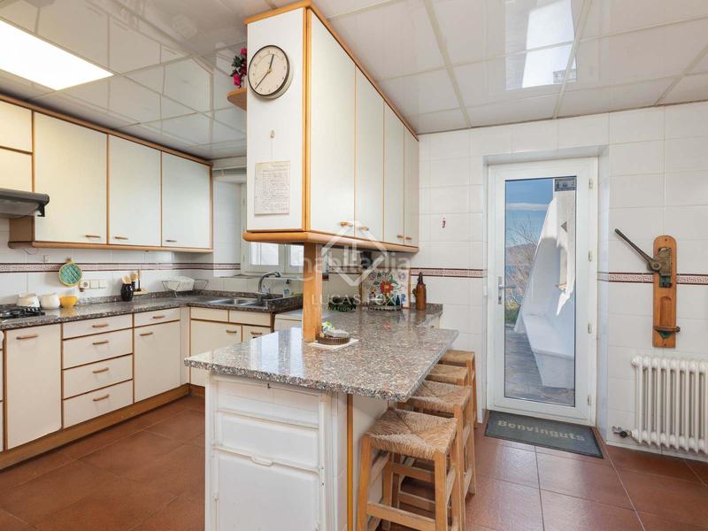 Foto 8d142454-3a29-40f8-a829-d2dfdaec381a. Xalet amb calefacció aparcament piscina a Port de la Selva (El)