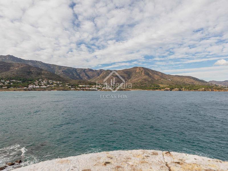 Foto b879e9a7-83cb-48b5-be65-abd2f105c27a. Xalet amb calefacció aparcament piscina a Port de la Selva (El)