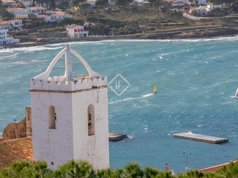 Foto c9837f37-3c46-4aa6-bdbb-2a45f56b3184. Xalet amb calefacció aparcament piscina a Port de la Selva (El)