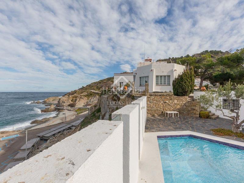 Foto d250f488-4d33-4199-b7d8-737e6fa4c6cd. Xalet amb calefacció aparcament piscina a Port de la Selva (El)