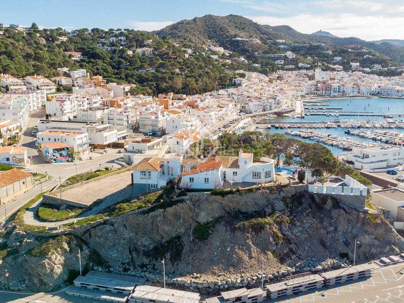 Foto e3d55093-1237-4910-abb8-d5c128e5a364. Xalet amb calefacció aparcament piscina a Port de la Selva (El)