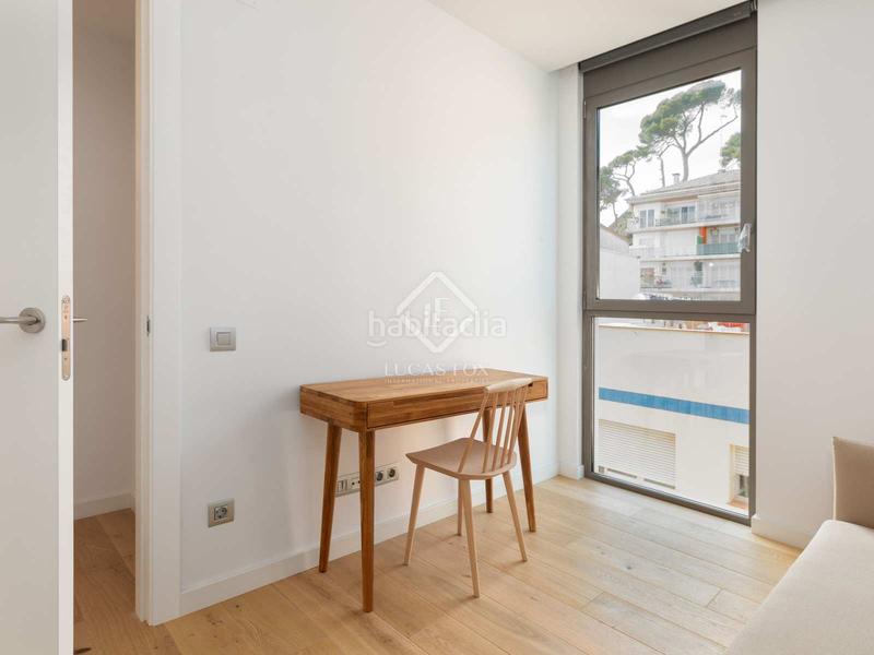 Foto 746cae7e-5853-475f-989d-1c14bdc4a14f. Pis amb calefacció aparcament piscina a Centre Lloret de Mar