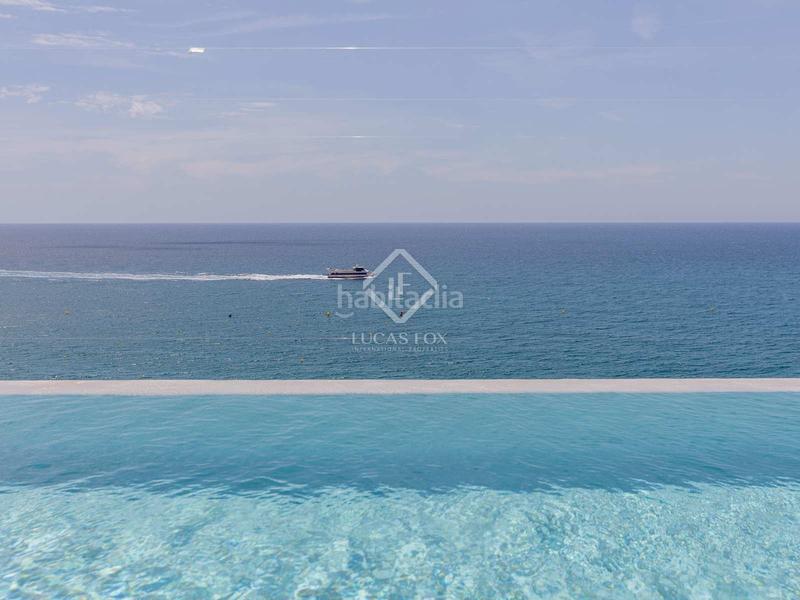 Foto d7a51625-2c9d-453f-8dc8-337170f357e8. Pis amb calefacció aparcament piscina a Centre Lloret de Mar