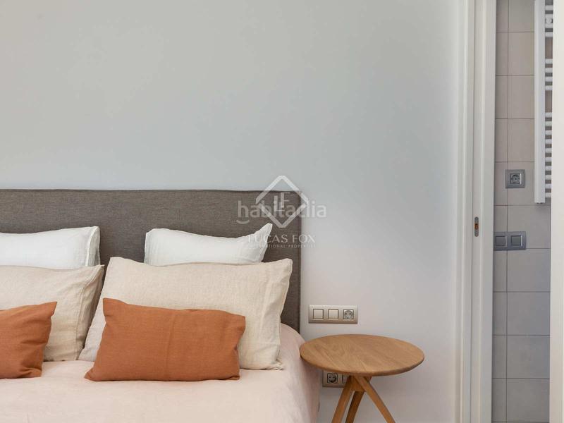 Foto f701da84-32a2-4943-ad65-2eddaf24b541. Pis amb calefacció aparcament piscina a Centre Lloret de Mar