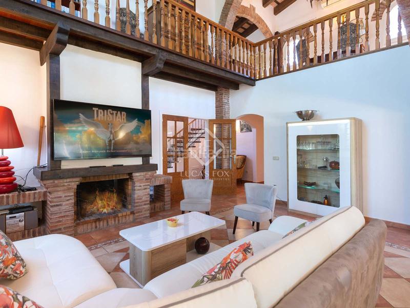 Foto 612152f6-2d35-4890-ac7d-88844446ddb4. Chalet mit heizung pool in Peralada