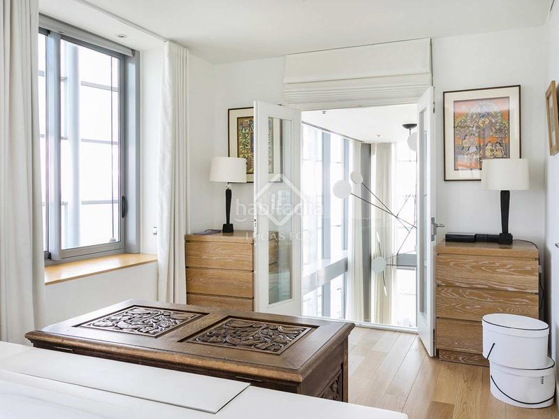 Foto 3b9ca5db-7650-45b7-a6fc-1858e16bca68. Ático magnífico ático con increíbles vistas en venta en diagonal mar en Barcelona